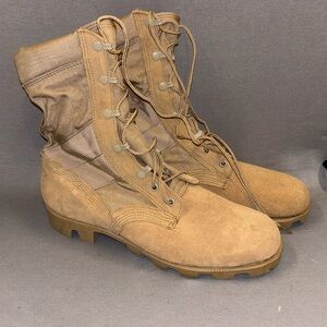 New size 10 men’s Tan Combat Boots EUC military militia lace up